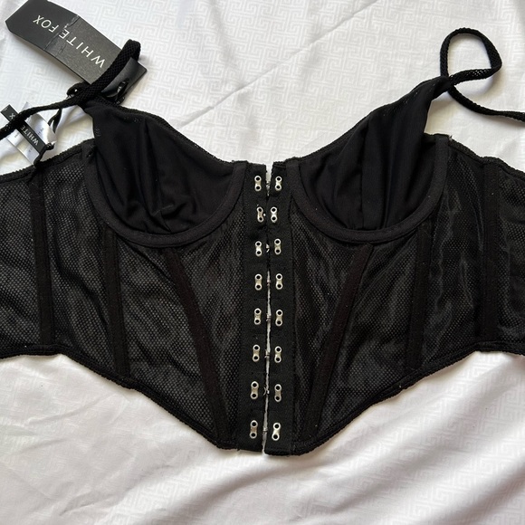 NWT BLACK CORSET WHITE FOX - Picture 5 of 7